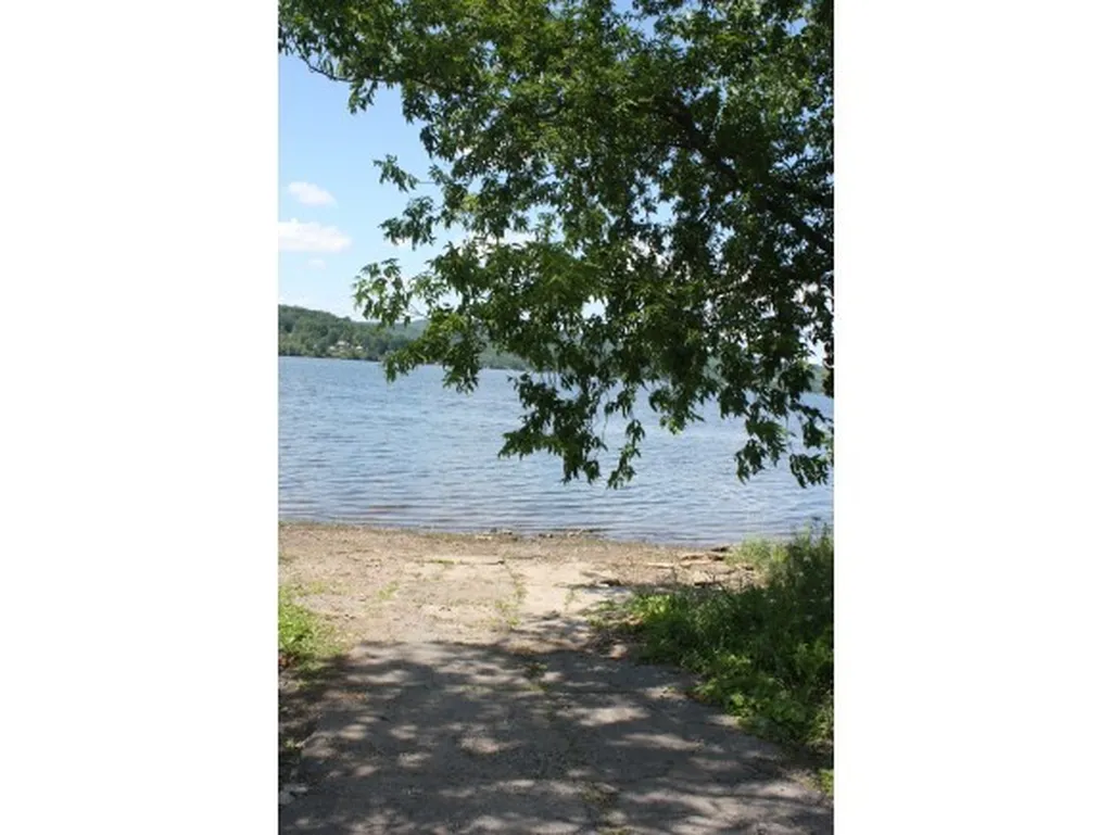 67 Broadview Avenue Newport Town VT 05855