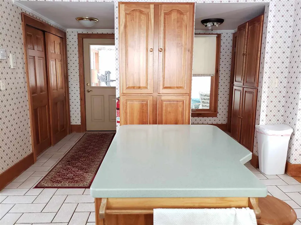 67 Broadview Avenue Newport Town VT 05855