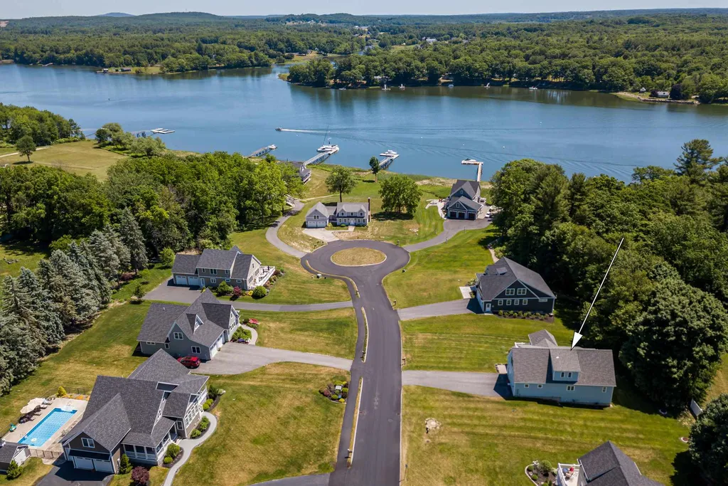 29 Shore Lane Dover NH 03820