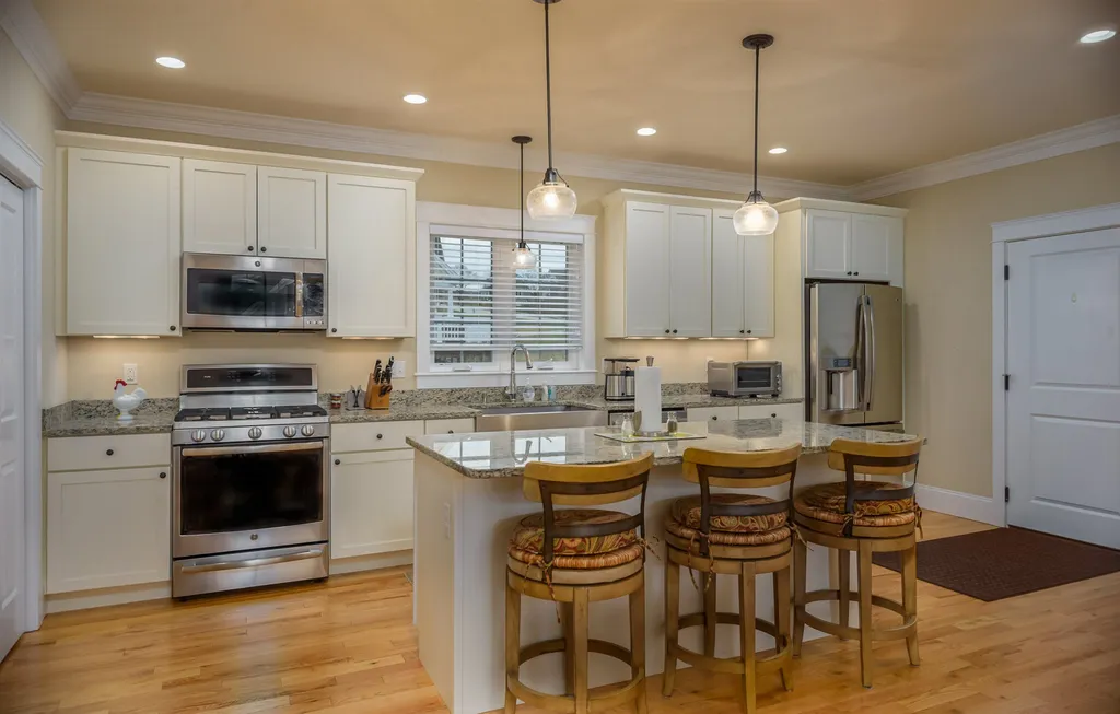 29 Shore Lane Dover NH 03820