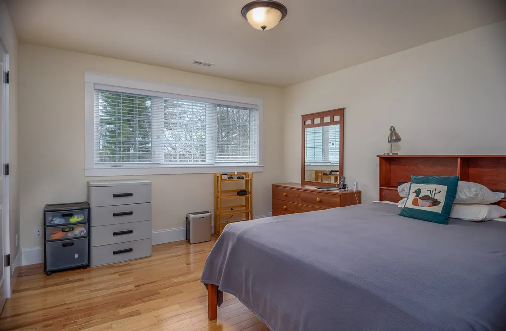 29 Shore Lane Dover NH 03820