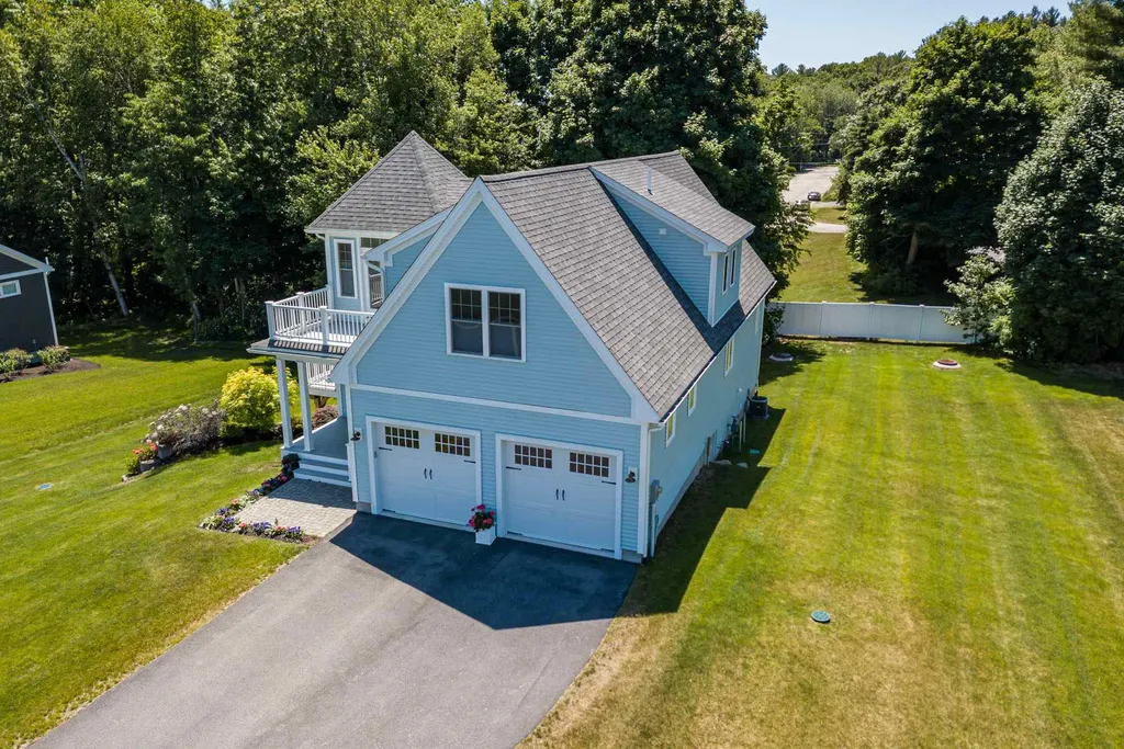 29 Shore Lane Dover NH 03820
