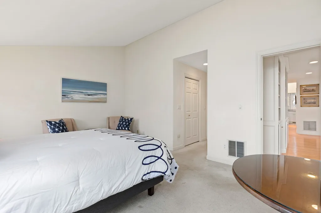 7 Old Bay Road New Castle NH 03854