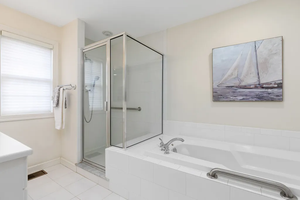 7 Old Bay Road New Castle NH 03854