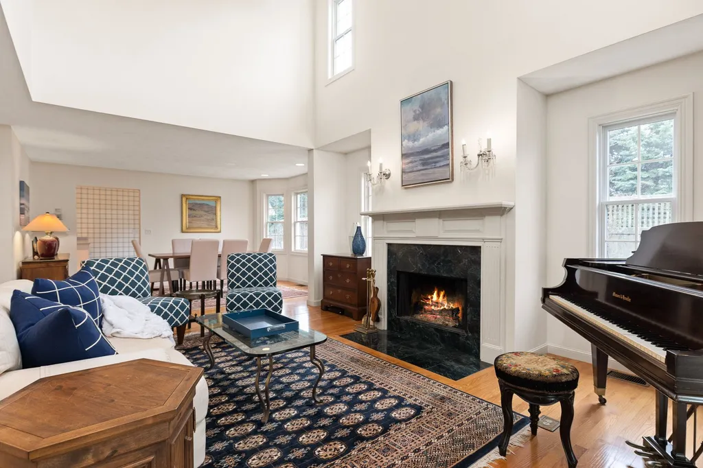 7 Old Bay Road New Castle NH 03854
