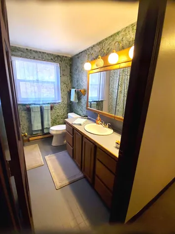 532 Franklin Road Vernon VT 05354