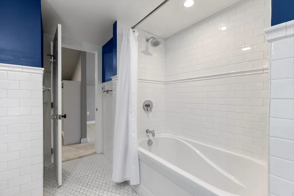 279 Marcy Street Portsmouth NH 03801
