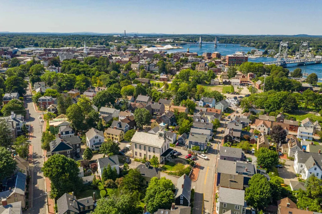 279 Marcy Street Portsmouth NH 03801
