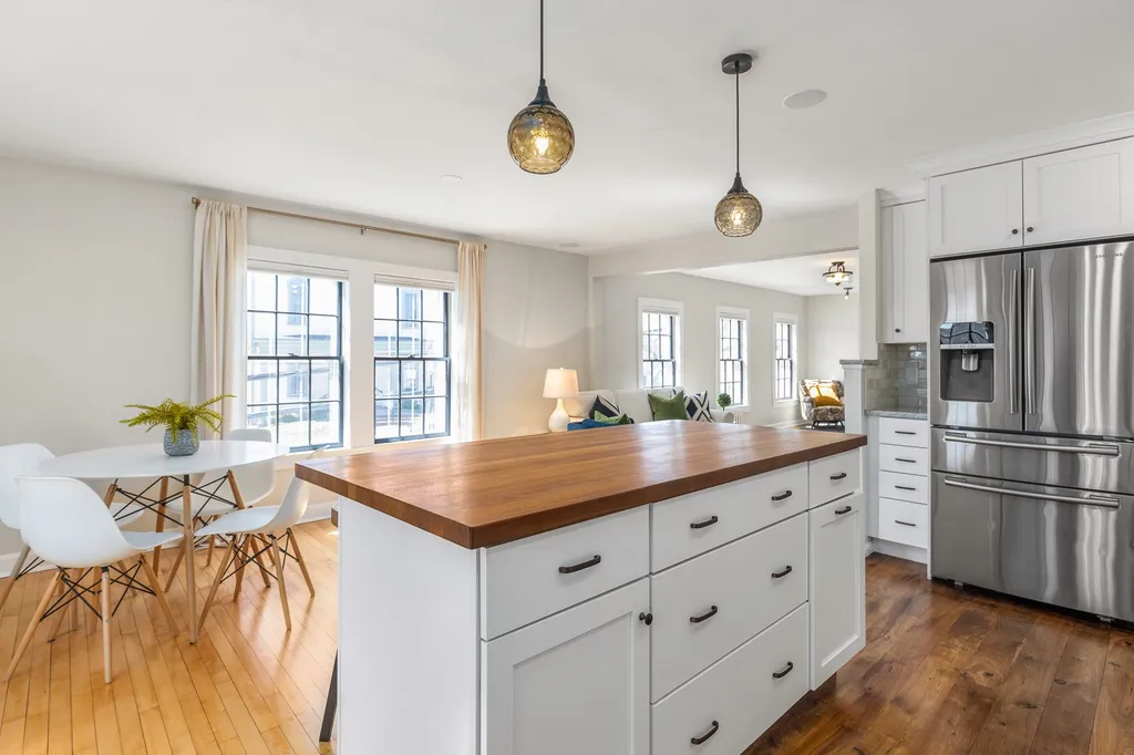 279 Marcy Street Portsmouth NH 03801