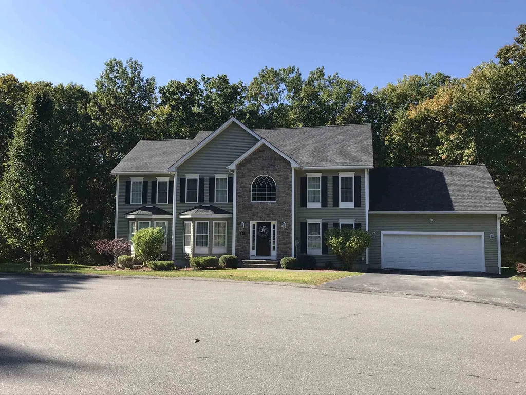 64 Shephard Road Pelham NH 03076