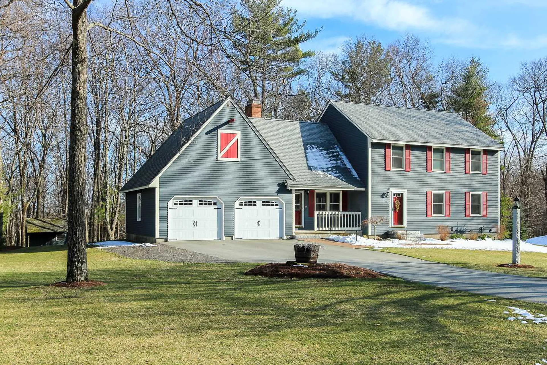 28 Erik Street Merrimack NH 03054