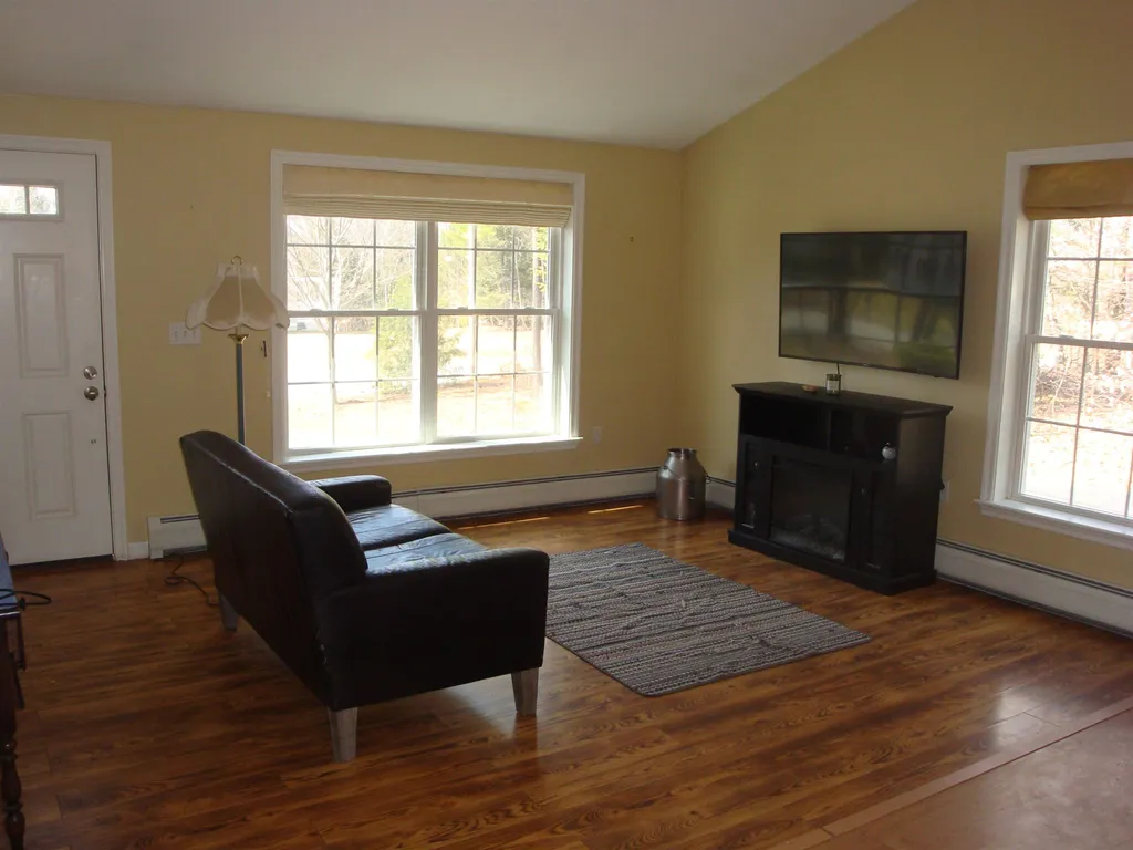 14 Keneval Avenue Boscawen NH 03303