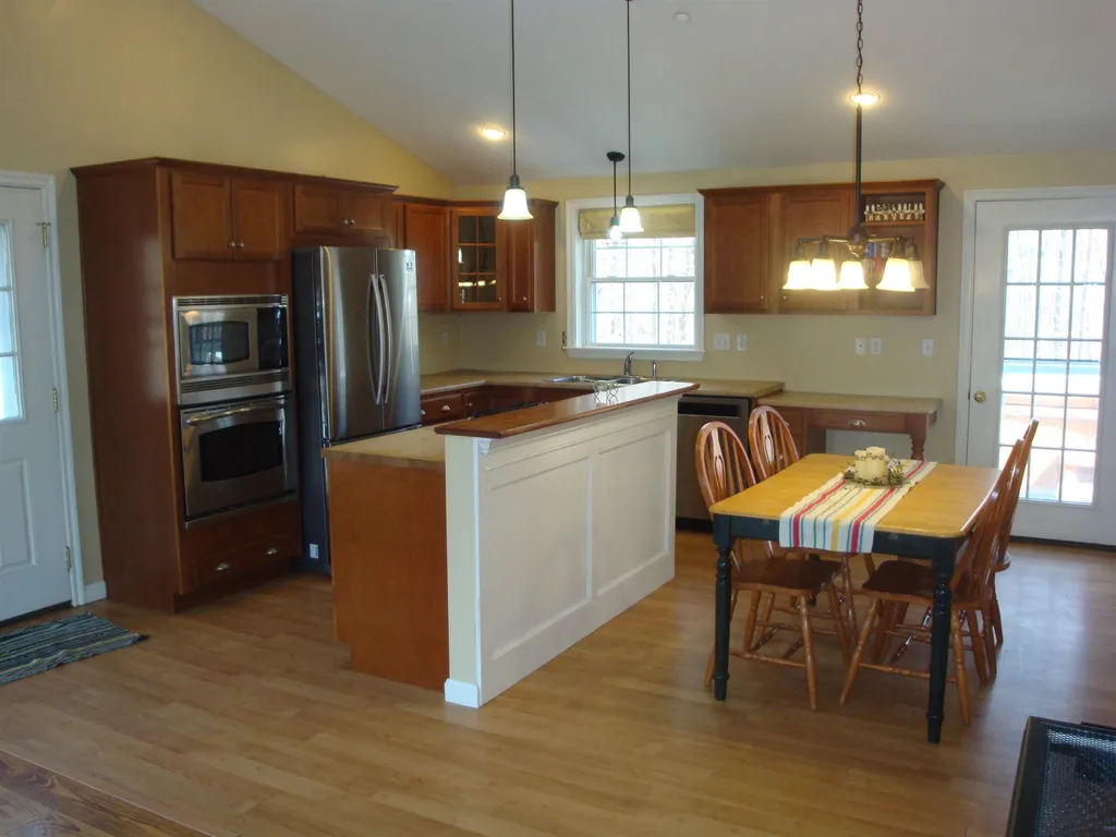 14 Keneval Avenue Boscawen NH 03303