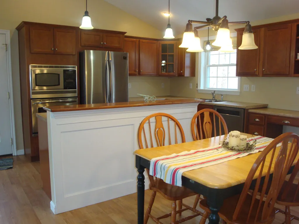 14 Keneval Avenue Boscawen NH 03303