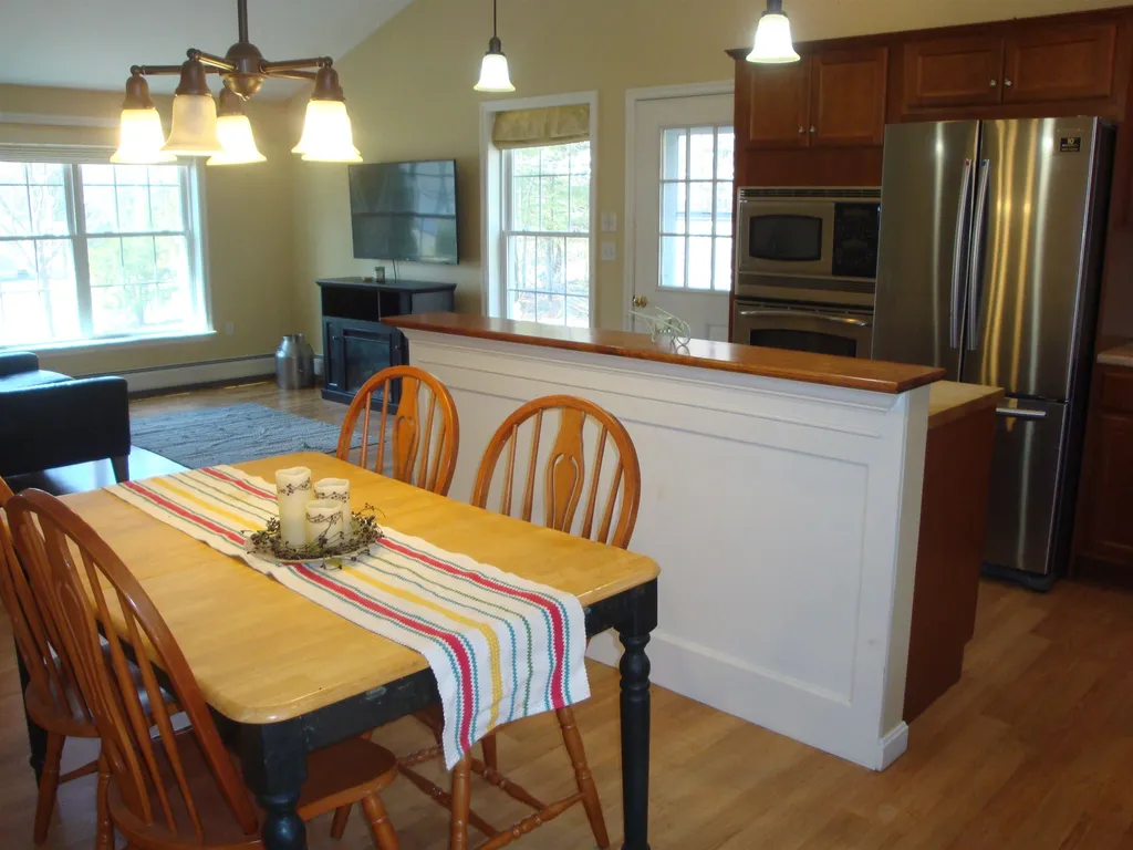14 Keneval Avenue Boscawen NH 03303