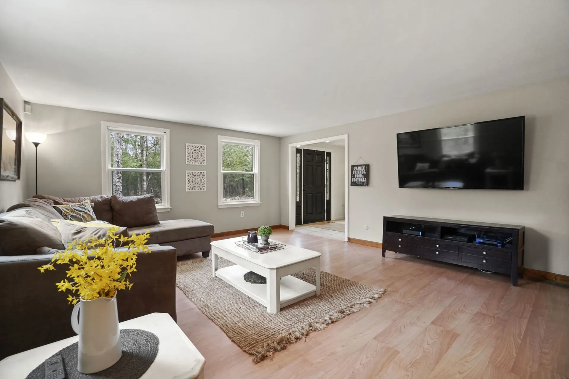 44 Buckridge Drive Amherst NH 03031