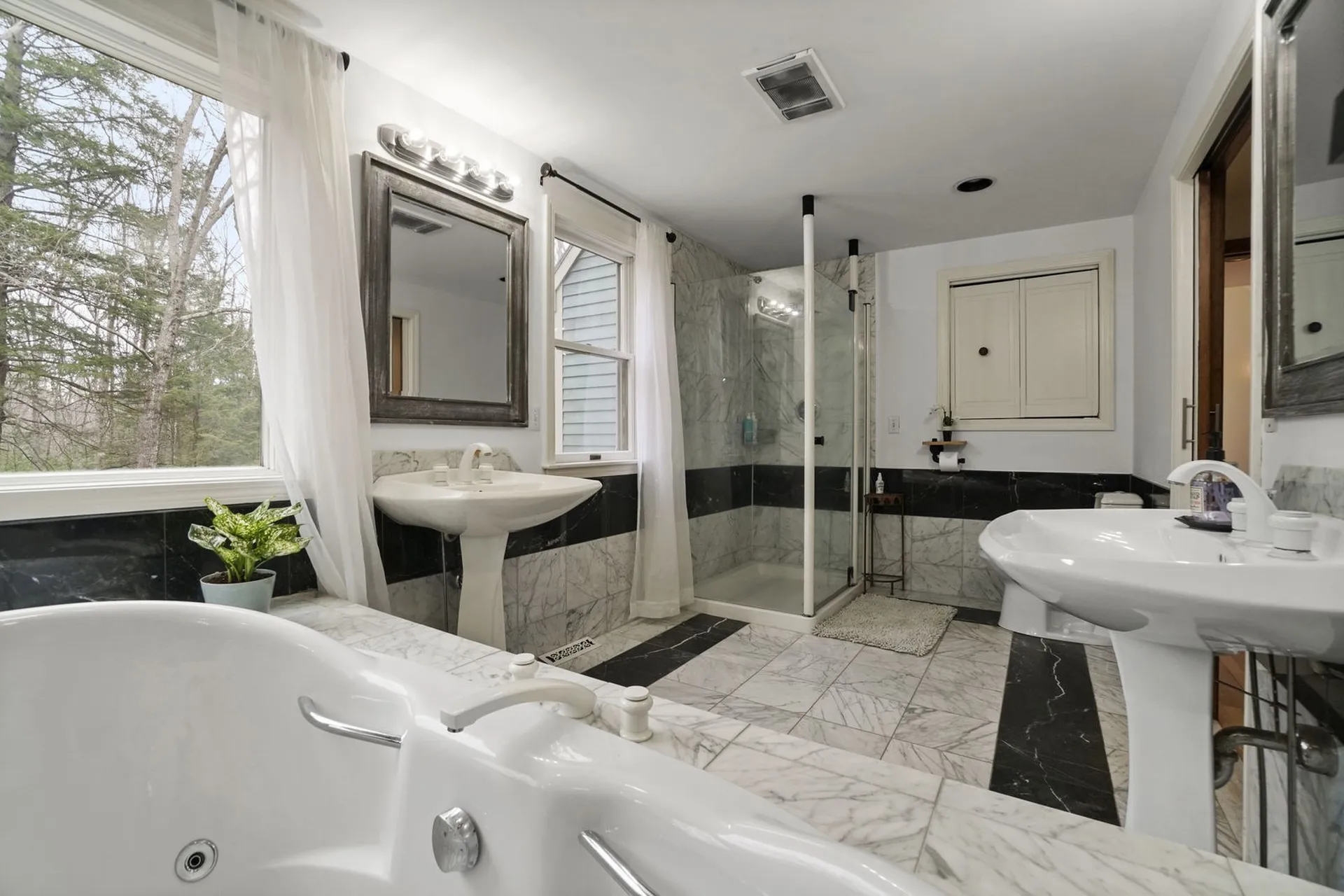 44 Buckridge Drive Amherst NH 03031