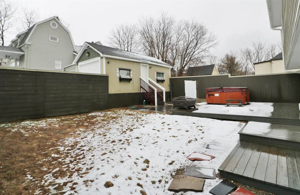 318 Madison Avenue Berlin NH 03570