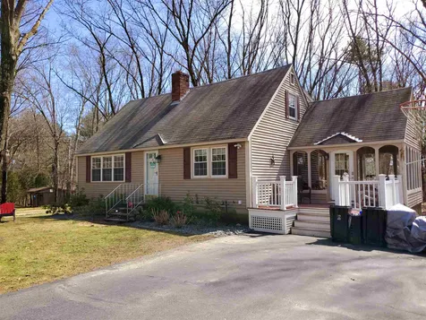 6 Bancroft Road Newton NH 03858