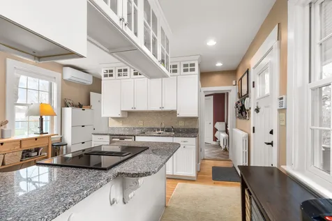 9 Gill Street Exeter NH 03833