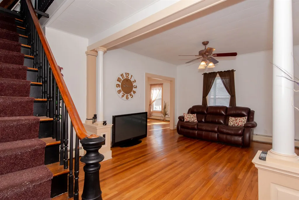 39 Bay Road Farmington NH 03835