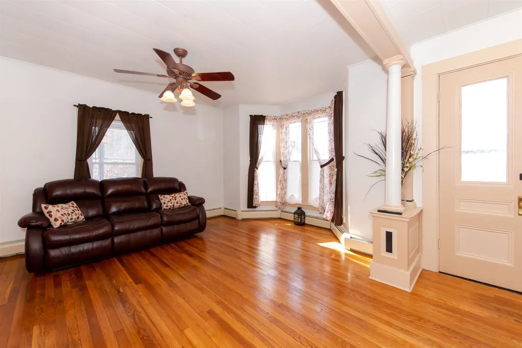 39 Bay Road Farmington NH 03835