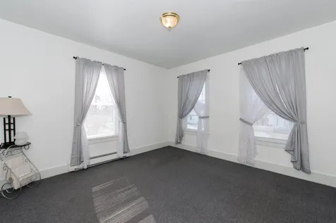 39 Bay Road Farmington NH 03835