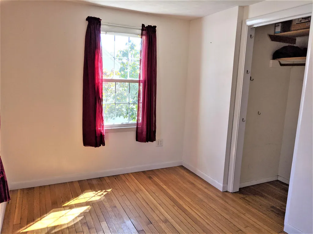 6 Berkshire Lane Dover NH 03820