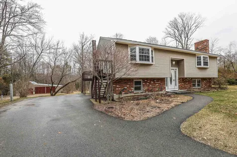 163 Chester Turnpike Candia NH 03034