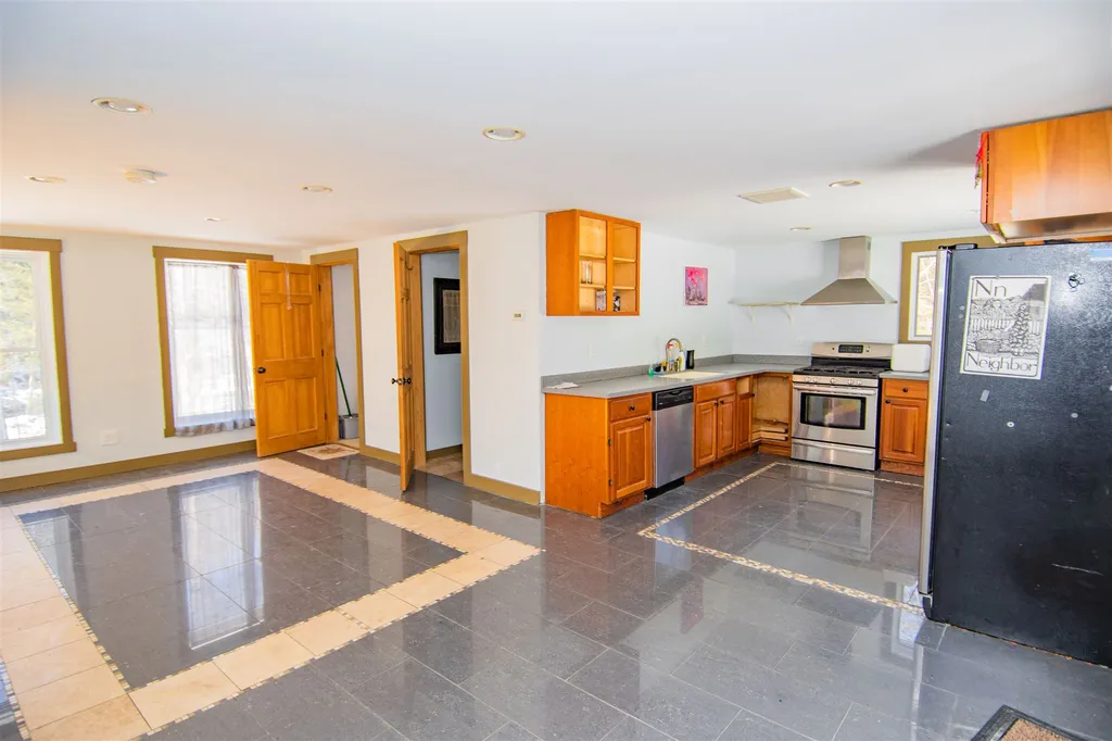 2514 Brook Road Plainfield VT 05667-9780