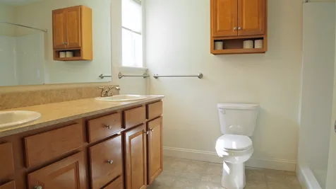 9 Balsam Way Newton NH 03858