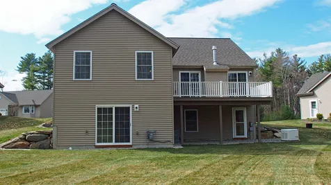 9 Balsam Way Newton NH 03858