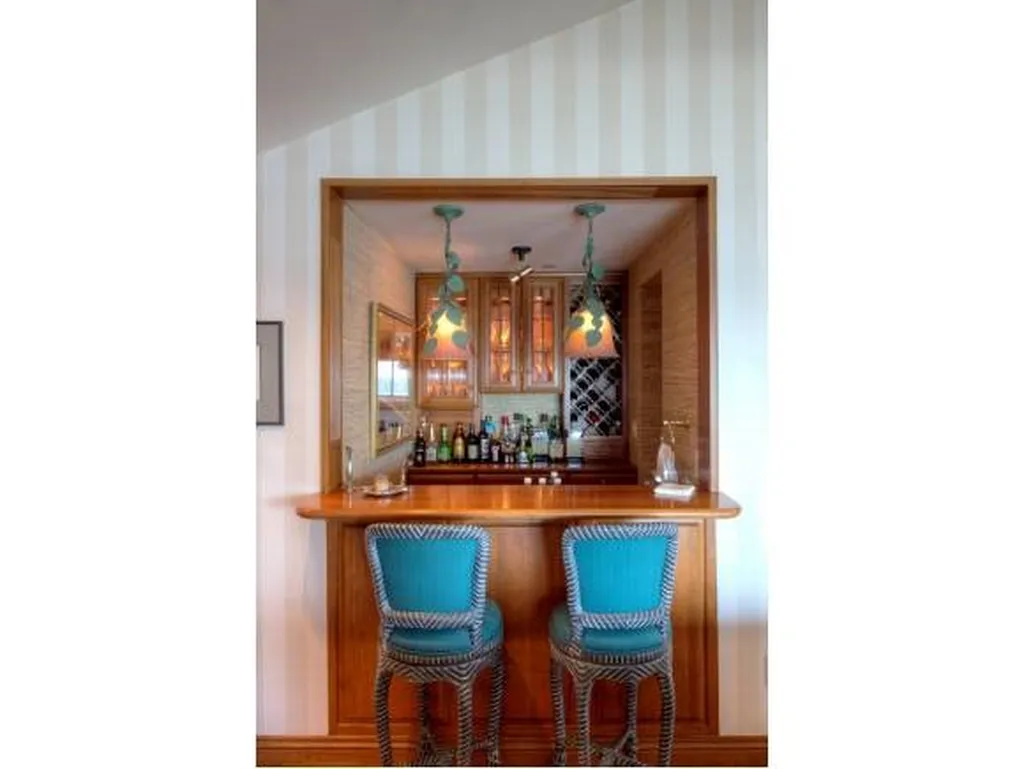 19 Dumas Avenue Hampton NH 03842