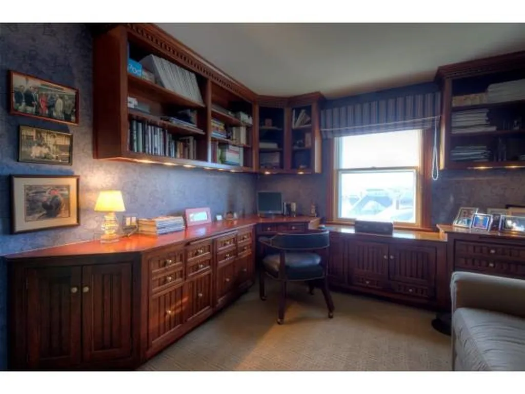 19 Dumas Avenue Hampton NH 03842