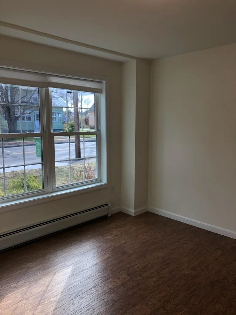 74 1/2 Park Avenue Keene NH 03431