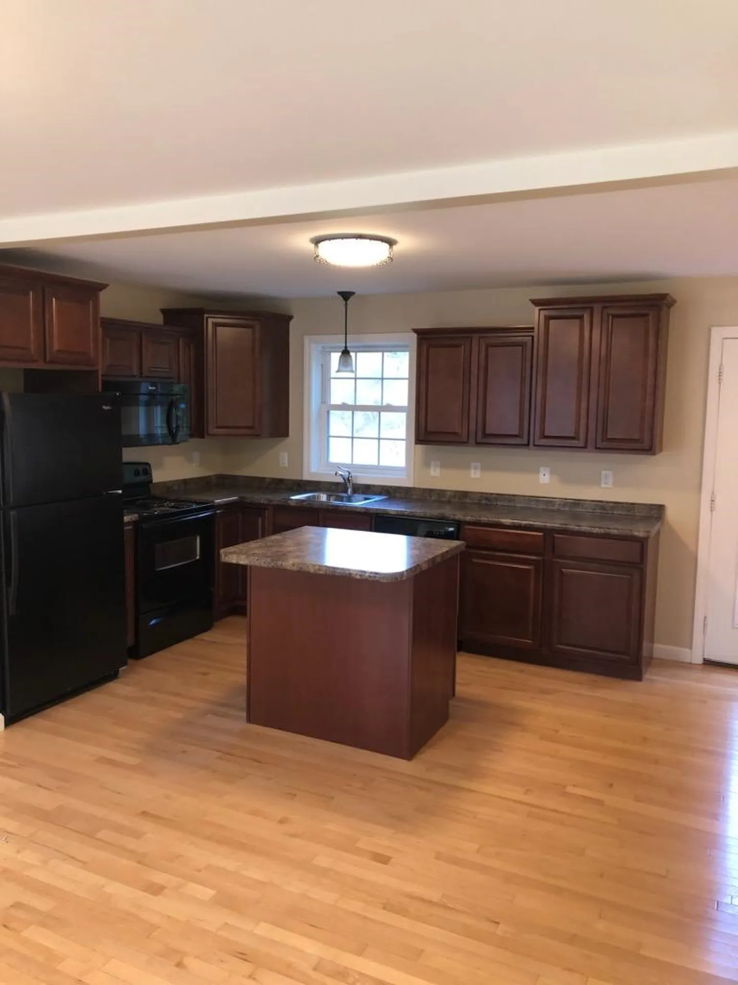 74 1/2 Park Avenue Keene NH 03431