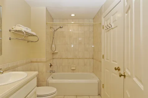 3 Ridgewood Lane Concord NH 03301