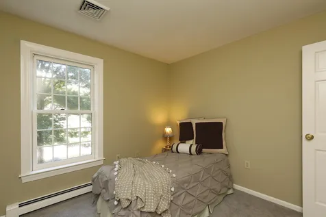 3 Ridgewood Lane Concord NH 03301
