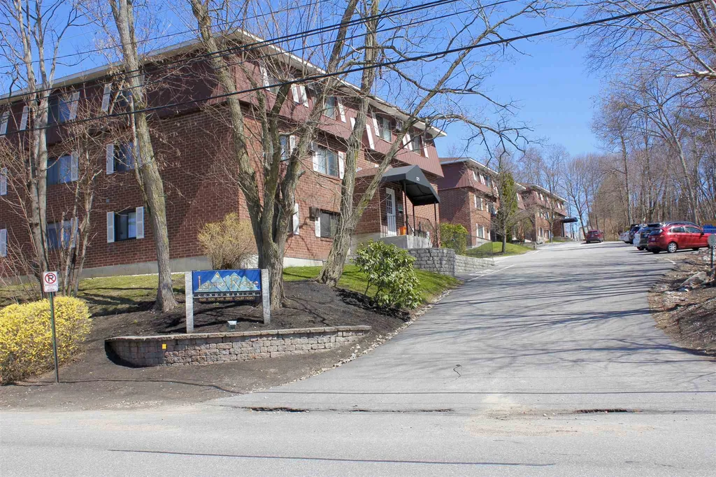 535 Calef Road Manchester NH 03103