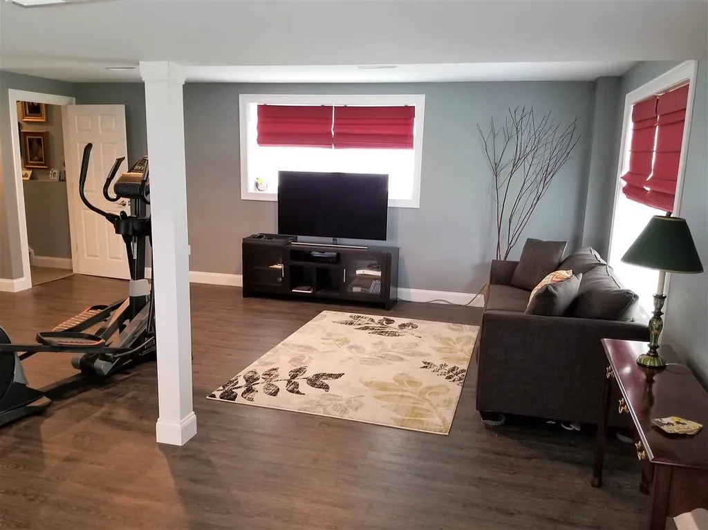 30 Cielo Drive Dover NH 03820