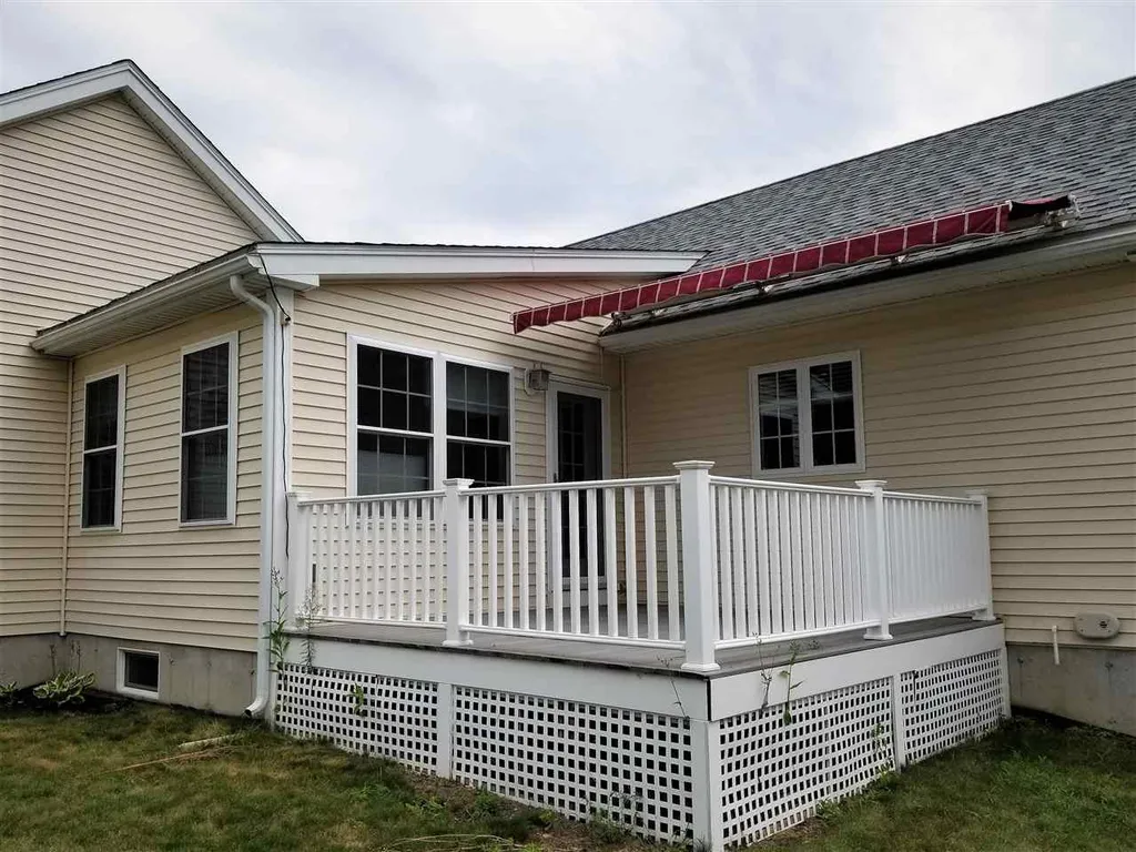 30 Cielo Drive Dover NH 03820