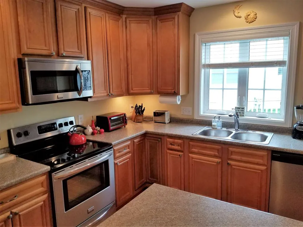 30 Cielo Drive Dover NH 03820