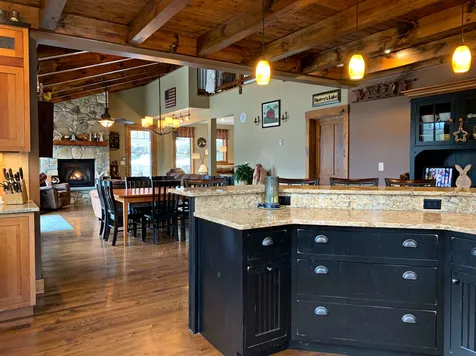 2453 Roy Mountain Road Barnet VT 05821