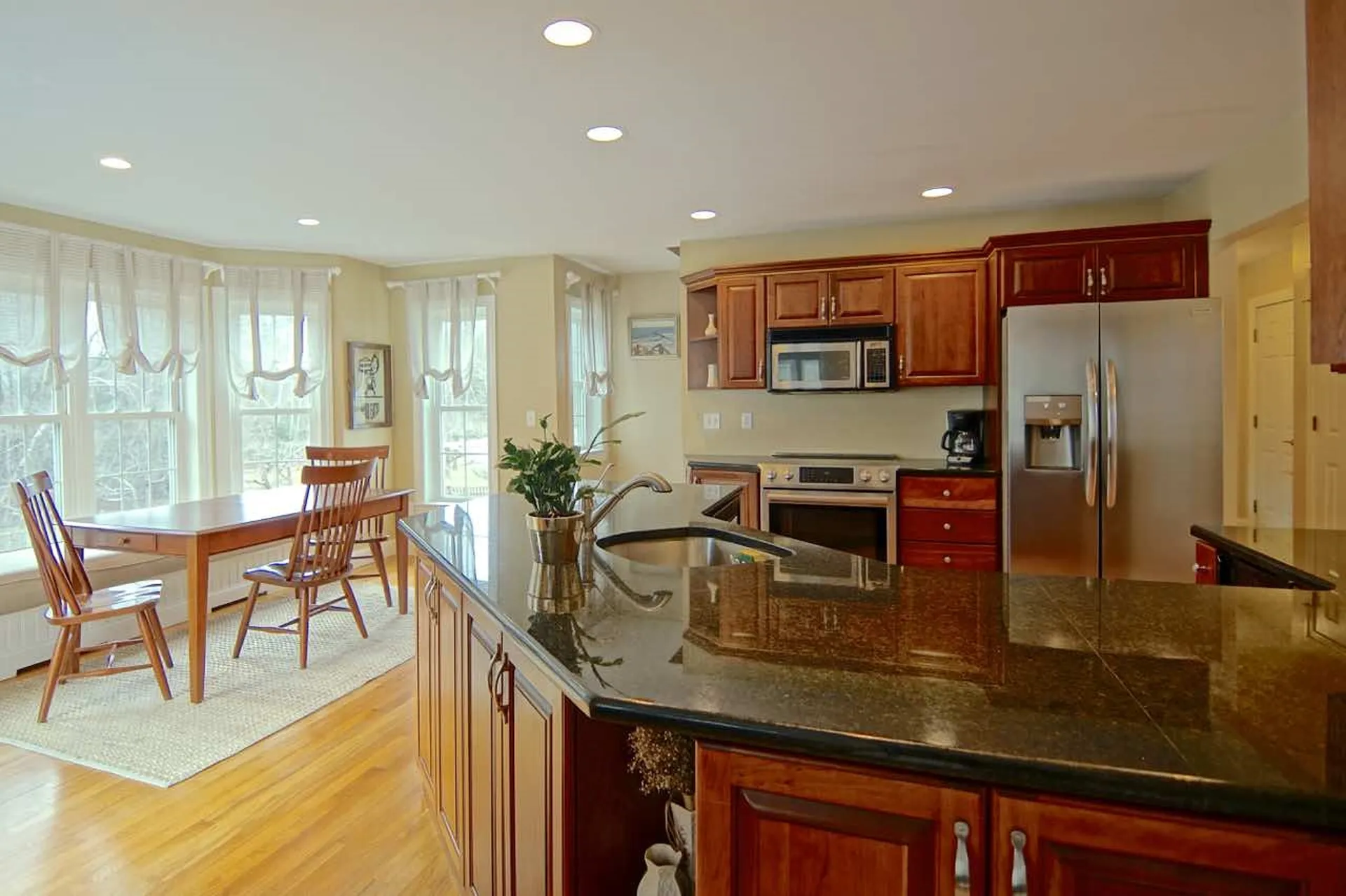 16 Easton Hill Lane Stratham NH 03885