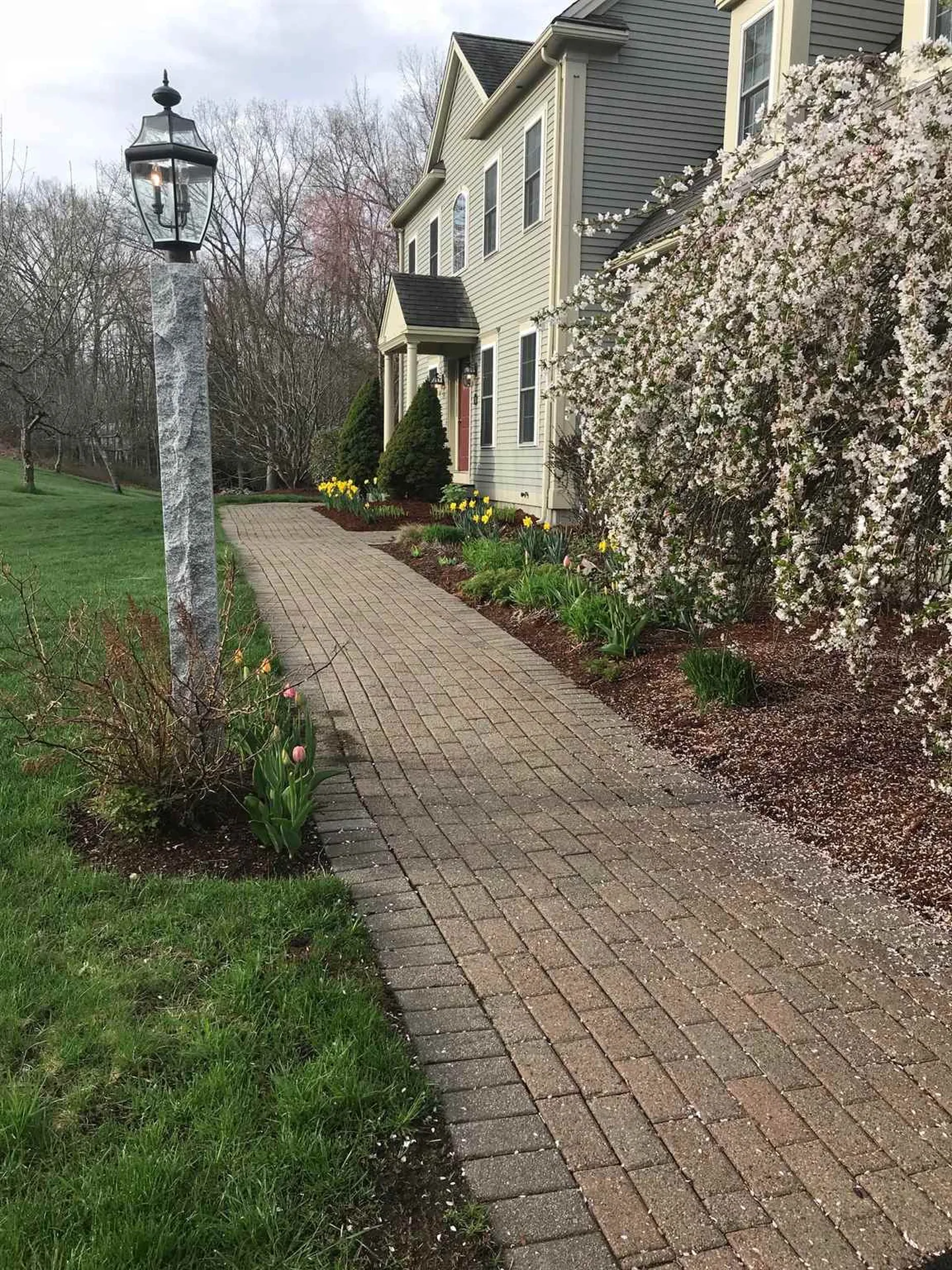 16 Easton Hill Lane Stratham NH 03885