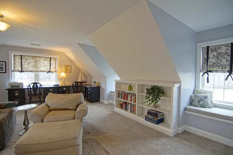 16 Easton Hill Lane Stratham NH 03885