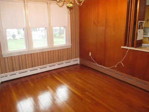 17 Crockett Street Rochester NH 03867