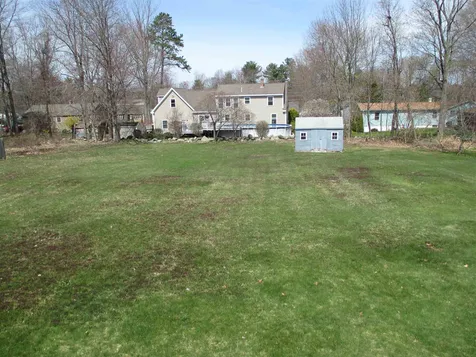 17 Crockett Street Rochester NH 03867