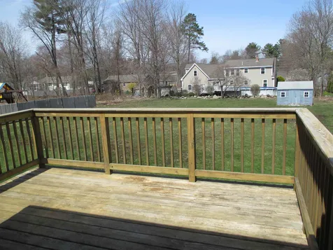 17 Crockett Street Rochester NH 03867