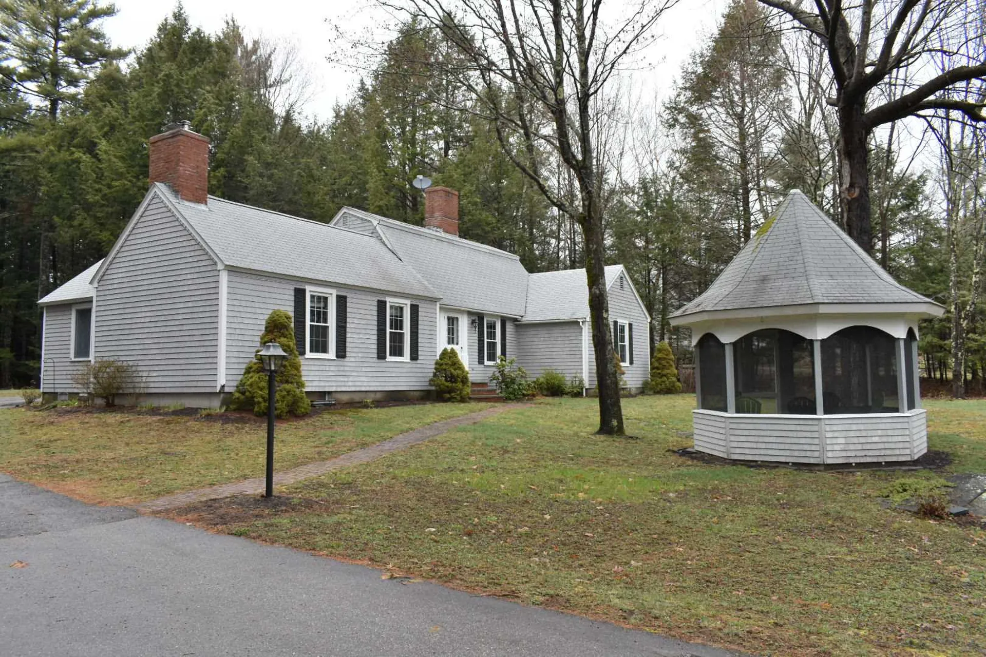 1 Maplewood Drive Wolfeboro NH 03894